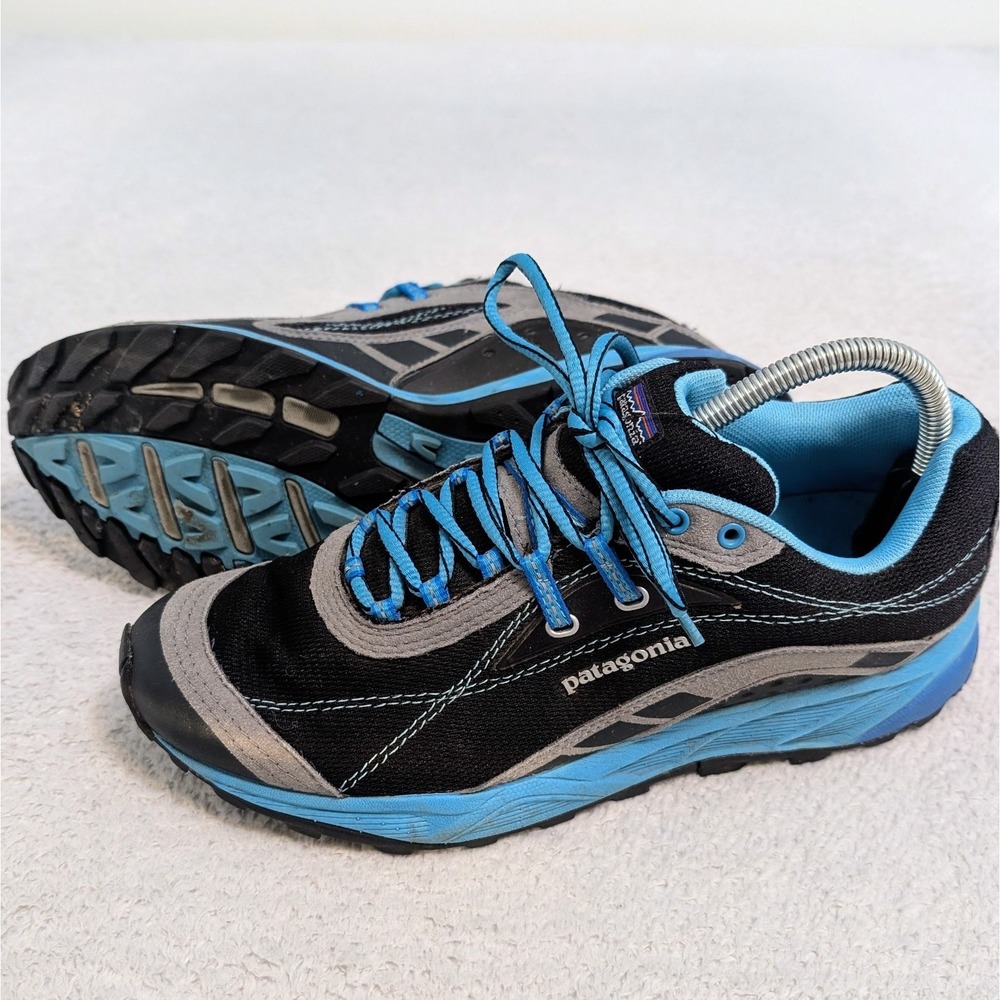 Patagonia Womens Tsali Trail Running Shoes Sz9.5 Black Blue Sneakers T80664